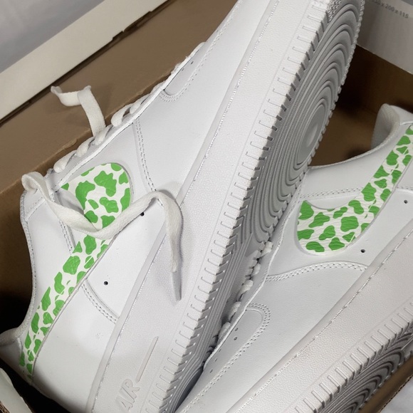 Custom green cow stain print on air force 1 painted cow motif iron on patch af1 - Picture 12 of 13
